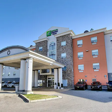 Holiday Inn Express Airport Calgary By Ihg-3